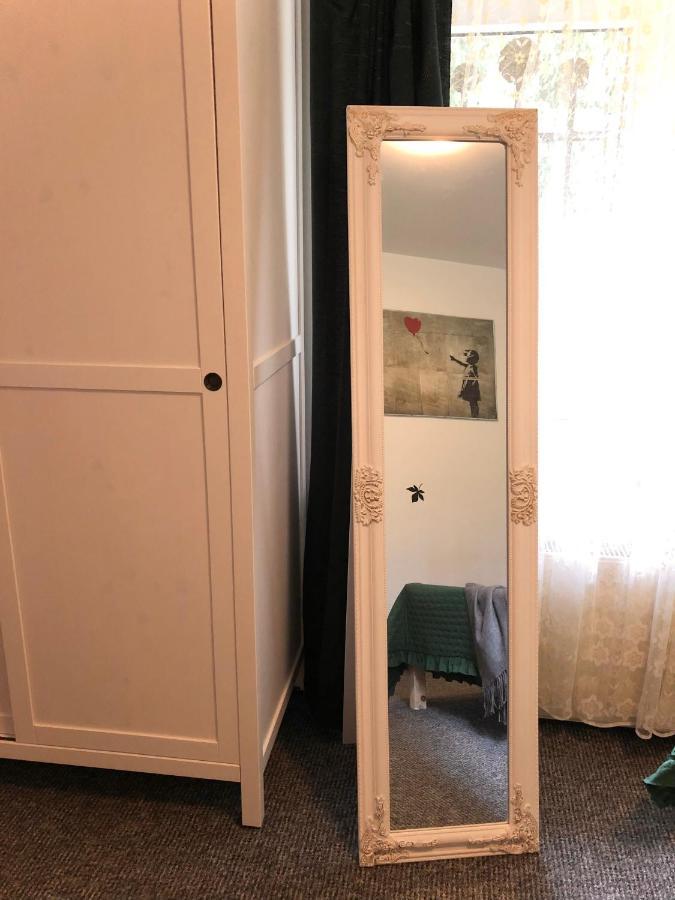 Apartamento Jodla I Modrzew Jelenia Góra Exterior foto