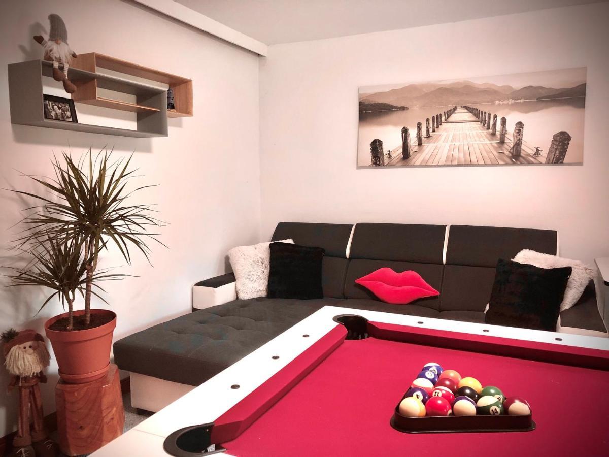 Apartamento Jodla I Modrzew Jelenia Góra Exterior foto